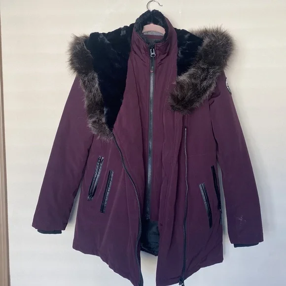 ARCTIC EXPEDITIONS FAUX FUR COLLAR PARKA - Picture 2 of 6